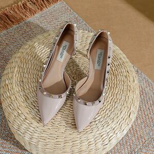 Valentino Rockstud Pointed-Toe Patent Pumps in Nude Pink